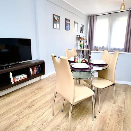 Przycup W Karkonoszach - Arkadia - Rynek Jeleniogorski * Jelenia Góra