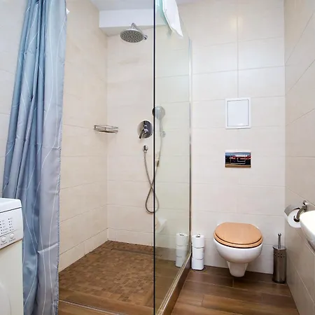 Przycup W Karkonoszach - Arkadia - Rynek Jeleniogorski