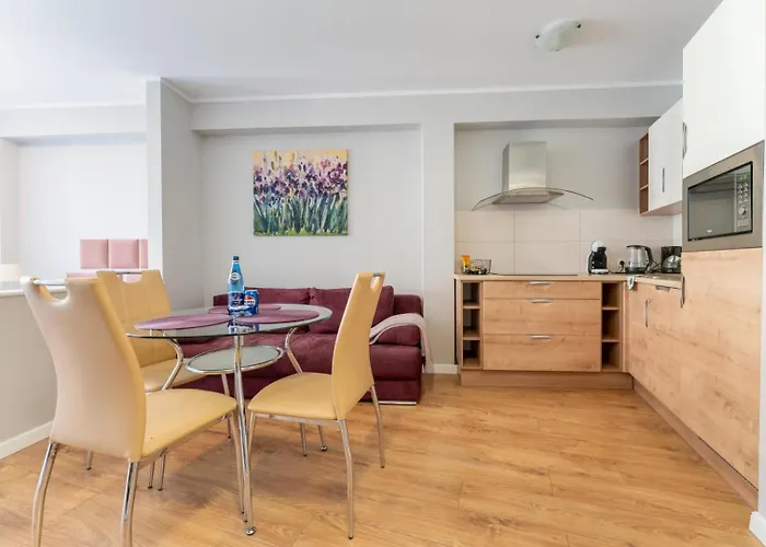 Przycup W Karkonoszach - Arkadia - Rynek Jeleniogorski *