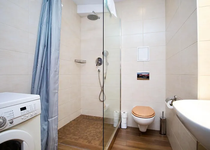 Przycup W Karkonoszach - Arkadia - Rynek Jeleniogorski